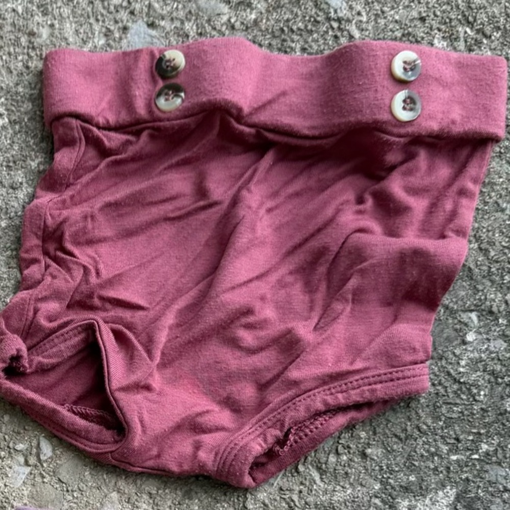 Maroon bummies 6-12 months